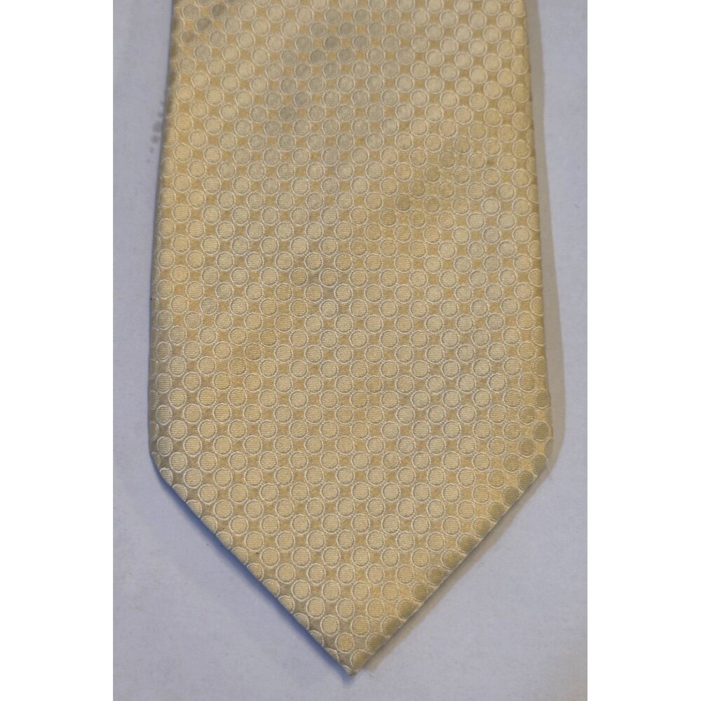 Donald J Trump Signature Collection Silk Tie Yellow Medallion 59” x 3.75" USA - Picture 5 of 6